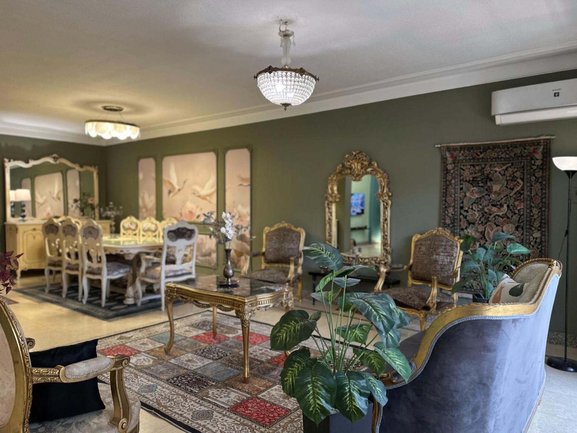 Apartment Spacious, Luxurious 3-bedroom In Nasr For Families & Corporates